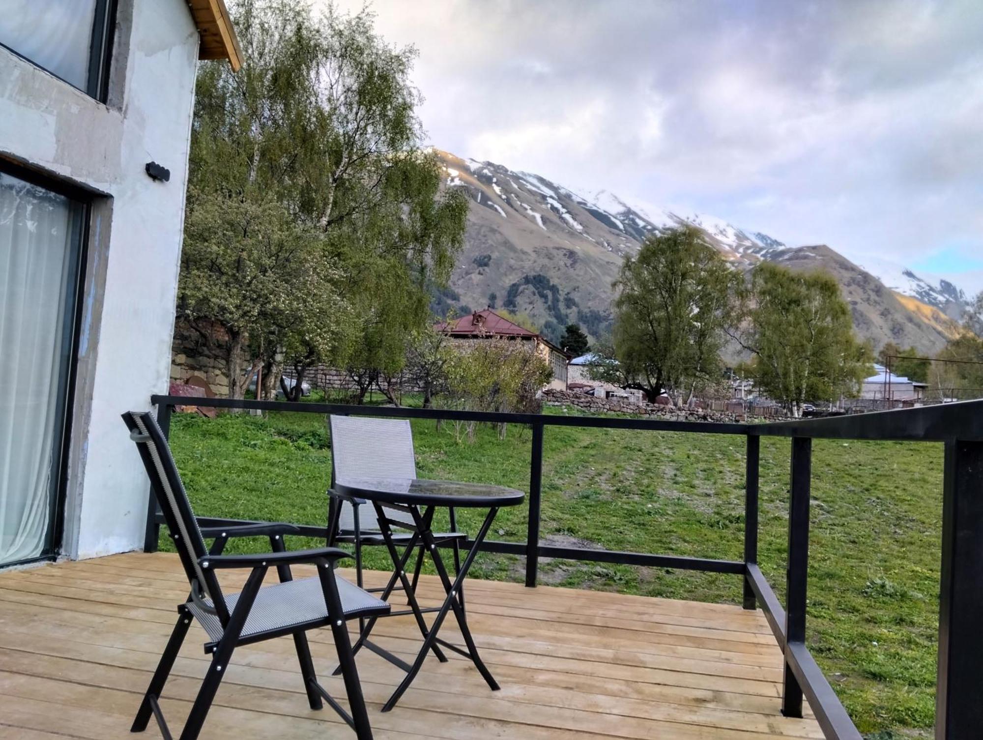 Kazbegi Cottage Memo Экстерьер фото